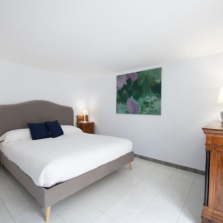 Amalfitano Apartments Bagian luar foto