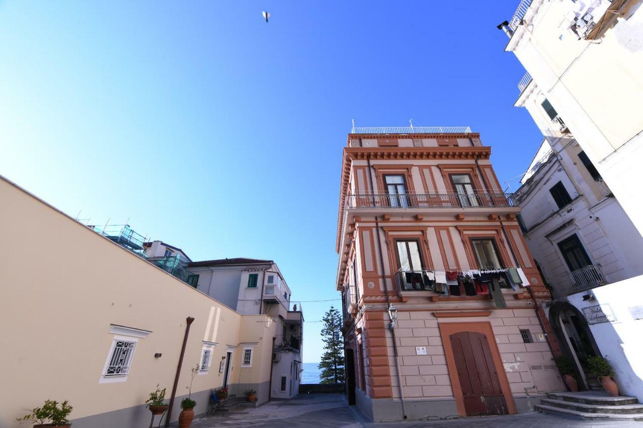 Amalfitano Apartments Bagian luar foto