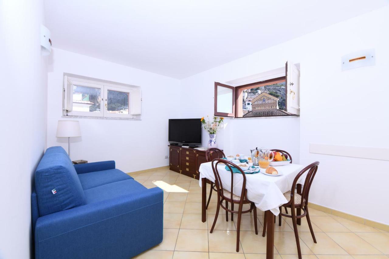 Amalfitano Apartments Bagian luar foto